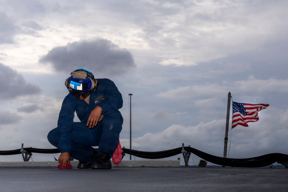 USS KEARSARGE Prepares For INSURV