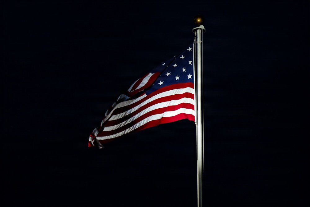SMMC Ruiz Hosts Enlisted Evening Parade at Marine Barracks Washington