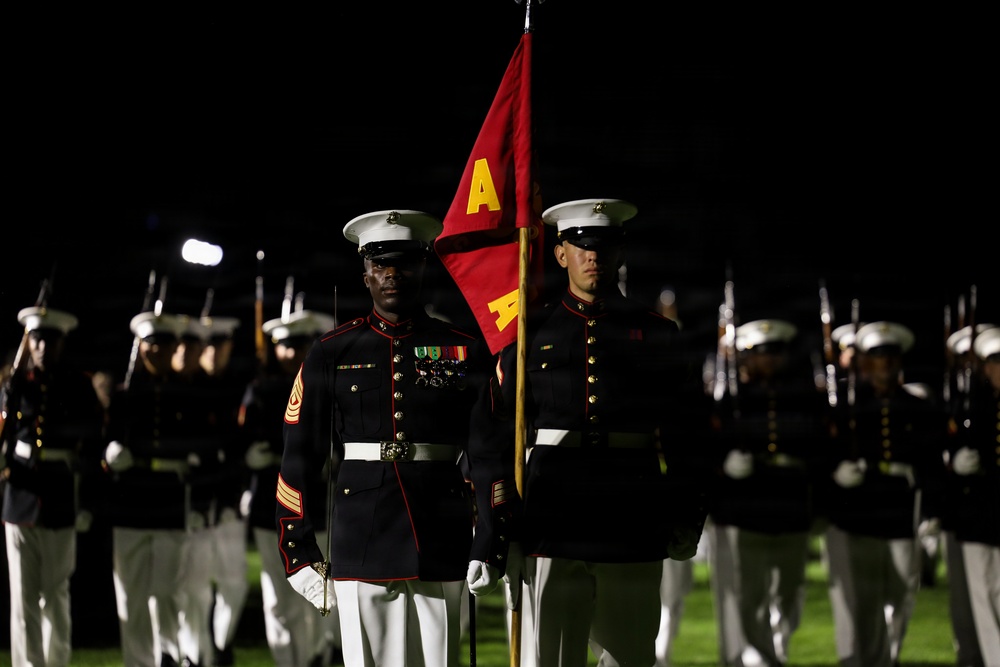 SMMC Ruiz Hosts Enlisted Evening Parade at Marine Barracks Washington