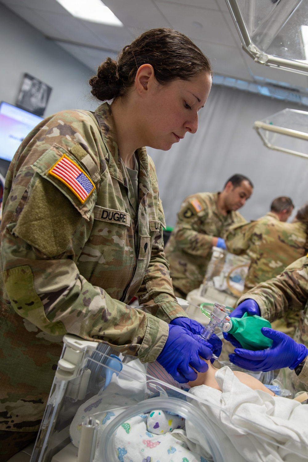 Mass Guard Flight Medics Train with Boston MedFlight