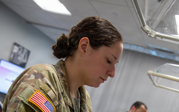 Mass Guard Flight Medics Train with Boston MedFlight
