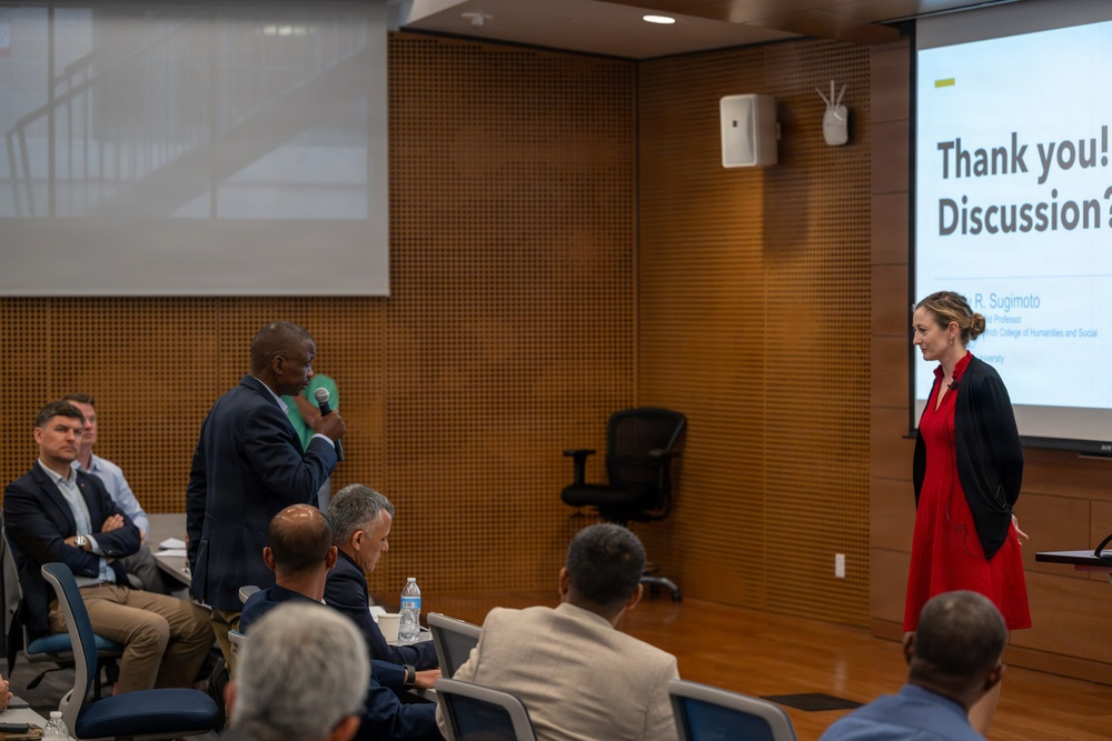 International Fellows explore AI, science, and policy in Pittsburgh