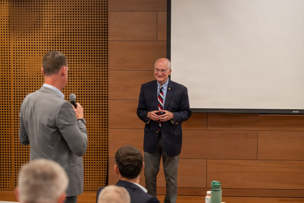 International Fellows explore AI, science, and policy in Pittsburgh