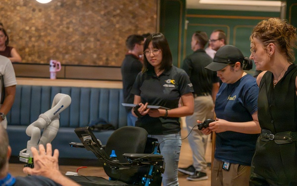 International Fellows explore AI, science, and policy in Pittsburgh