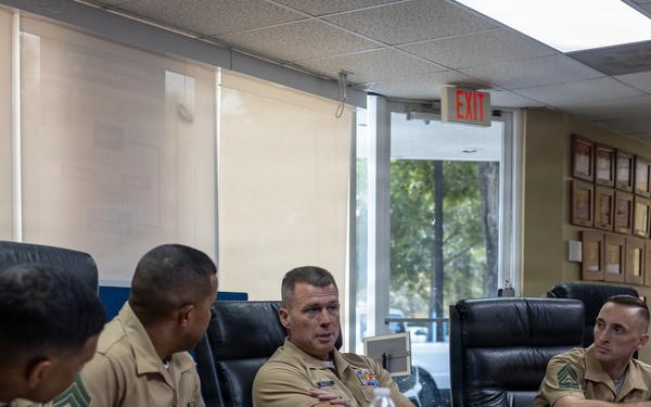 District Commanding Officer visits Recruiting Station Fort Lauderdale