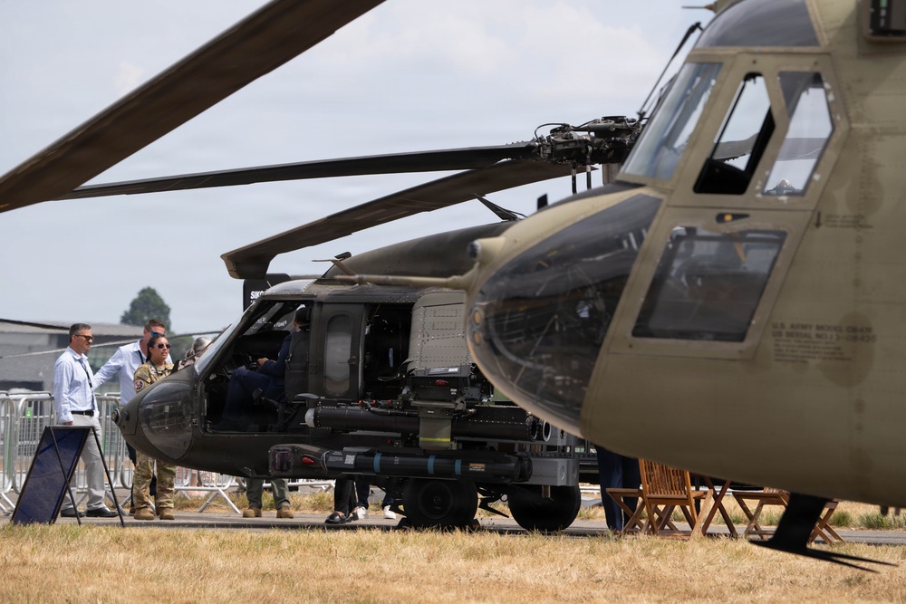 The 12th CAB Attends the Farnborough International Airshow 2026