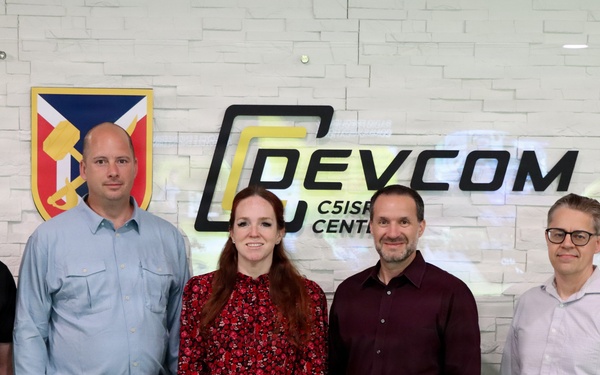 Army’s C5ISR Team Receives Award for Replacing Key Remote Sensing System in Record Time