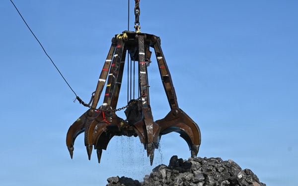 Extending the Life of Confined Disposal Facility 4