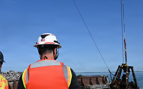 Extending the Life of Confined Disposal Facility 4