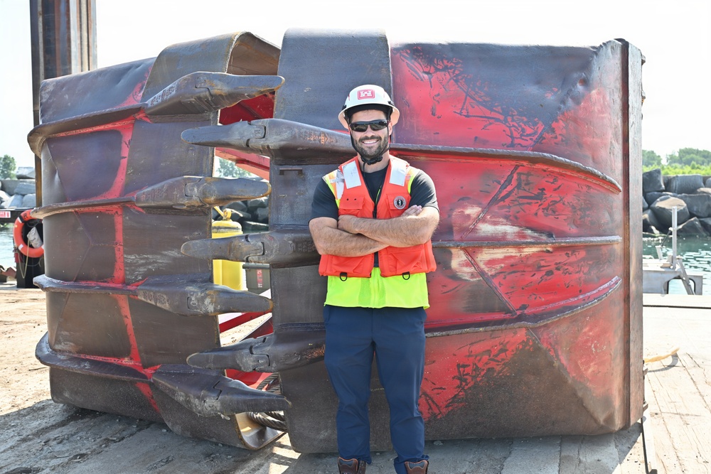 Extending the Life of Confined Disposal Facility 4
