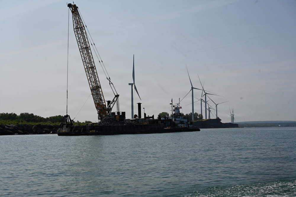 Extending the Life of Confined Disposal Facility 4