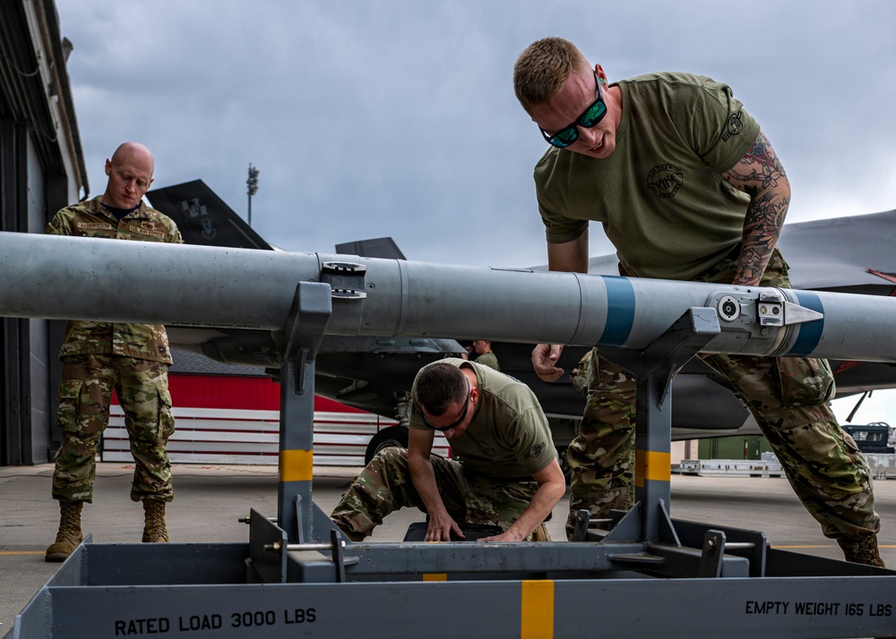 388FW 2nd Quarter Weapons Load Competition