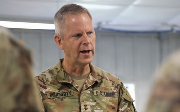 Senior military leaders observe Army Reserve finance exercise