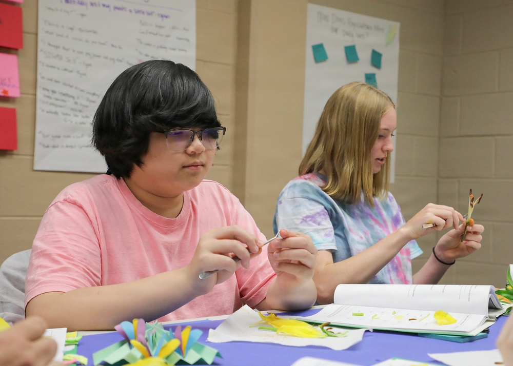 Near-Peer Mentors / Students participating in the USAARL GEMS (Gains in the Education of Mathematics and Science) Program Session Four.