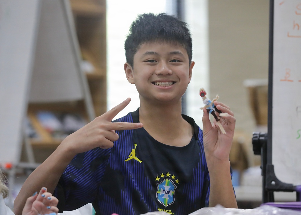 Near-Peer Mentors / Students participating in the USAARL GEMS (Gains in the Education of Mathematics and Science) Program Session Four.