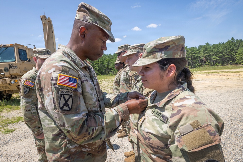 New Jersey National Guard Soldiers honored for aiding accident victims