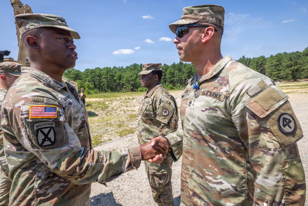 New Jersey National Guard Soldiers honored for aiding accident victims