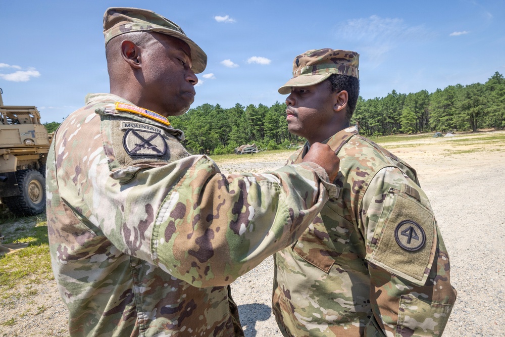 New Jersey National Guard Soldiers honored for aiding accident victims