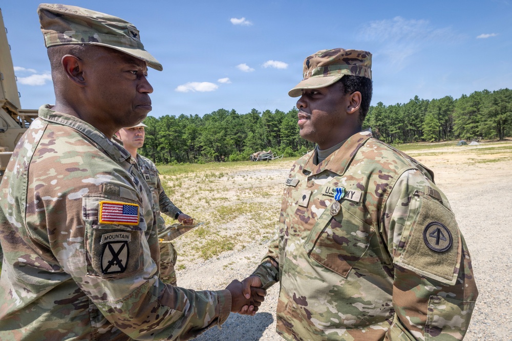 New Jersey National Guard Soldiers honored for aiding accident victims