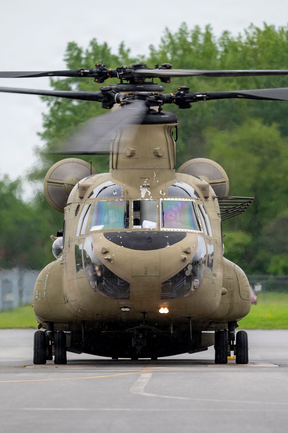 CH-47 Chinook Prepares for Takeoff