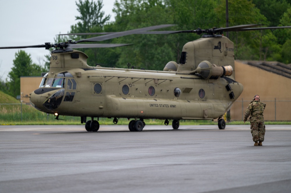 Peck Salutes CH-47 Chinook Pilot Before Departure