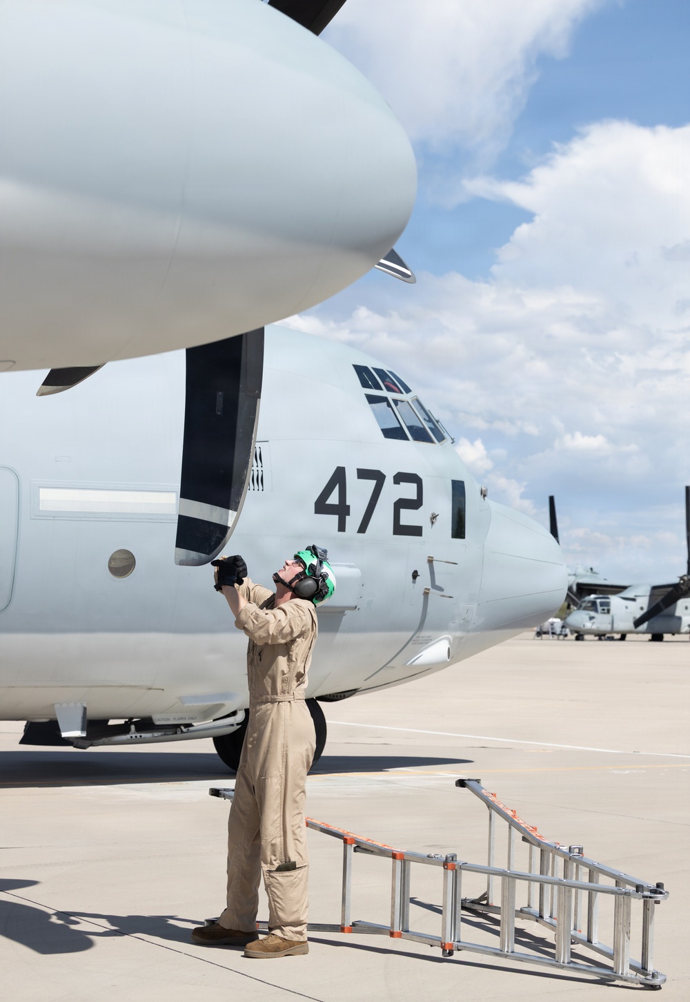 VMGR-252 conducts CASEVAC training with 57th RQS