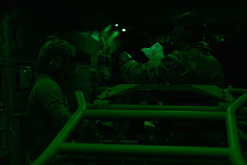 VMGR-252 conducts CASEVAC training with 57th RQS