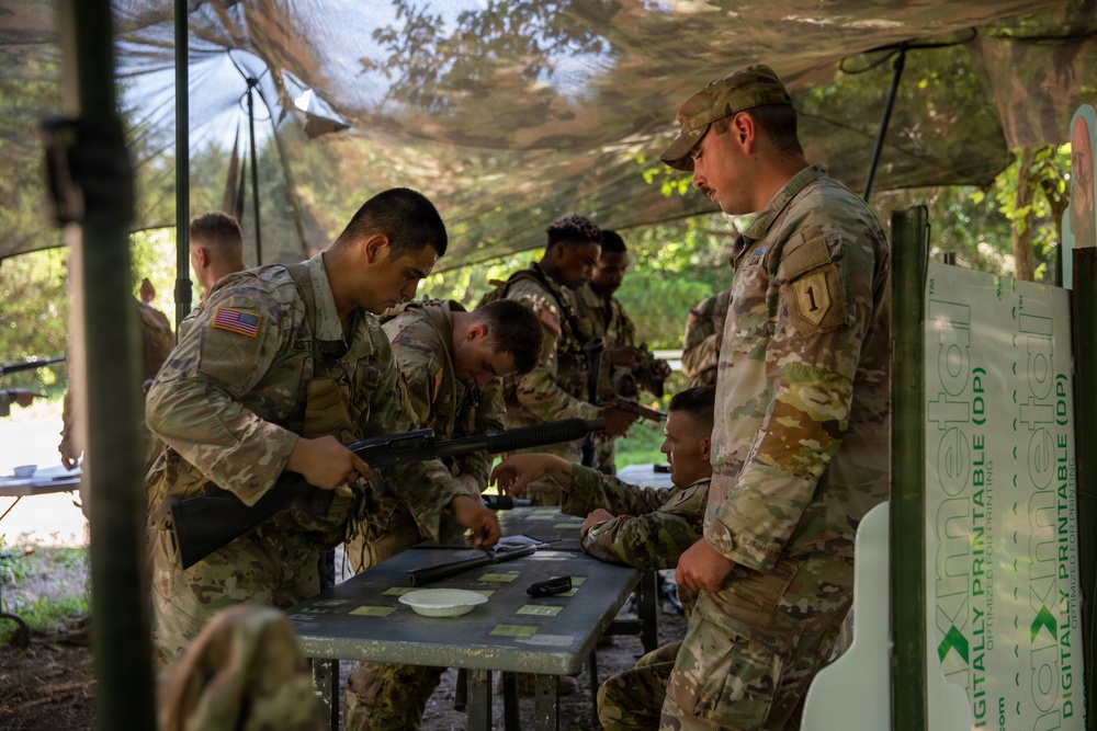 E3B Weapons Familiarization Training at Fort Riley, Kansas, July 27, 2026