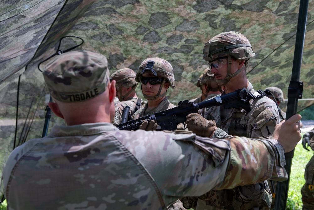 E3B Weapons Familiarization Training at Fort Riley, Kansas, July 27, 2026
