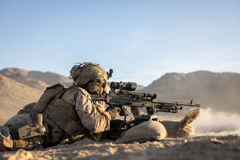 SLTE 4-26: 2nd Battalion, 2nd Marine Regiment Conduct Live-Fire Squad Attacks