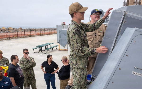 Sailors Gets Hands-On Experience in New Laser Training Course at Directed Energy Systems Integration Lab