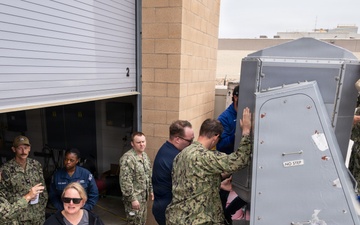Sailors Gets Hands-On Experience in New Laser Training Course at Directed Energy Systems Integration Lab