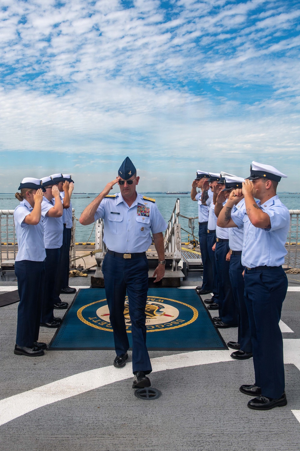 USCGC Midgett (WMSL 757) hosts Vice Admiral Jospeh Buzzella