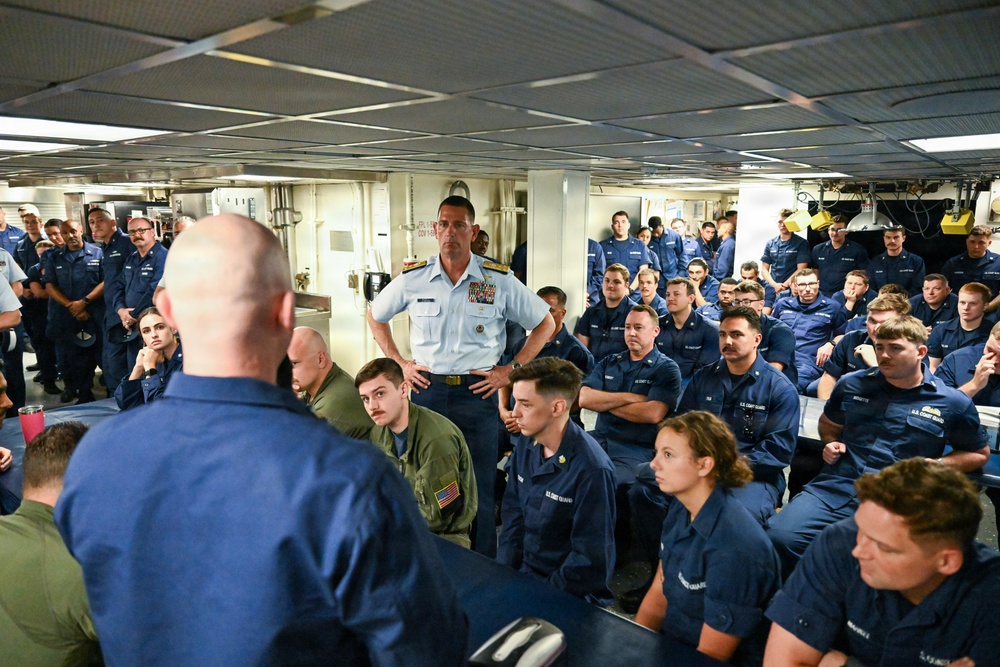 USCGC Midgett (WMSL 757) hosts Vice Admiral Jospeh Buzzella