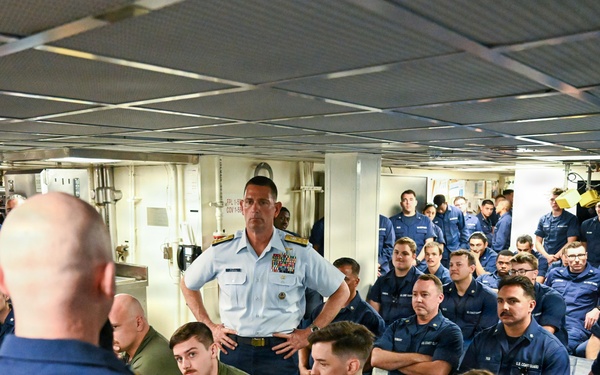 USCGC Midgett (WMSL 757) hosts Vice Admiral Jospeh Buzzella