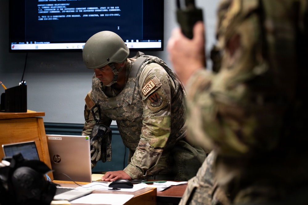 Inside the EOC during Coyote Storm 26.1