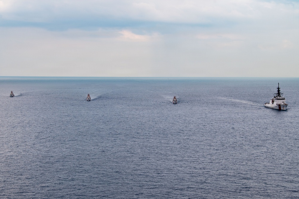 USCGC Midgett (WMSL 757) conducts PHOTOEX with Coast Guard Fast Response Cutters