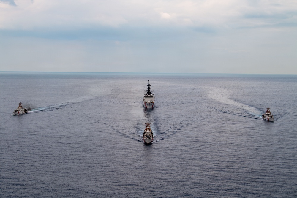 USCGC Midgett (WMSL 757) conducts PHOTOEX with Coast Guard Fast Response Cutters