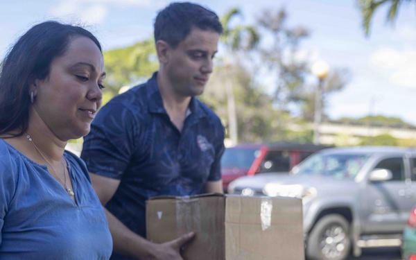 CNRH and PHNSY &amp; IMF partner to collect schools supplies for back-to-school donation drive