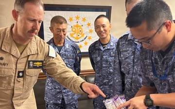 USS Chafee Triad Welcomes JS Chōkai Leadership Aboard