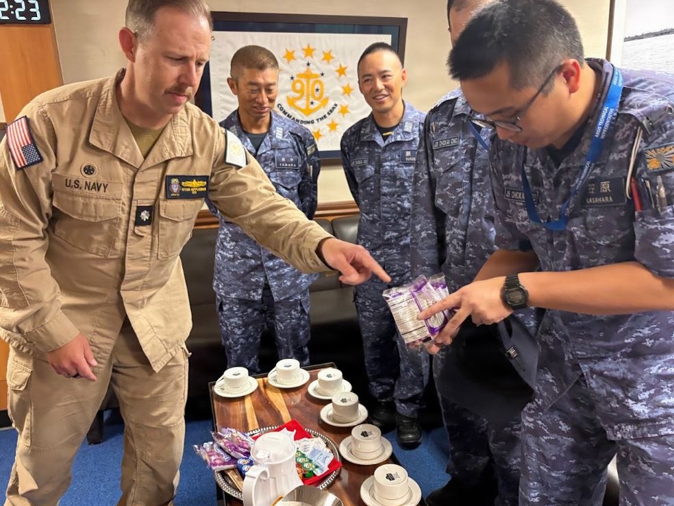USS Chafee Triad Welcomes JS Chōkai Leadership Aboard