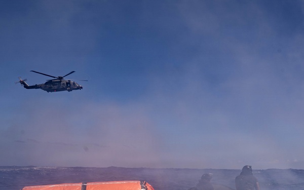 HMCS Regina conducts rescue at sea training during RIMPAC 2026