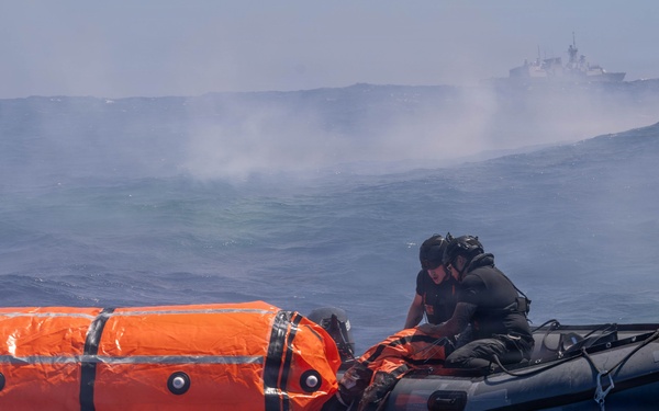 HMCS Regina conducts rescue at sea training during RIMPAC 2026