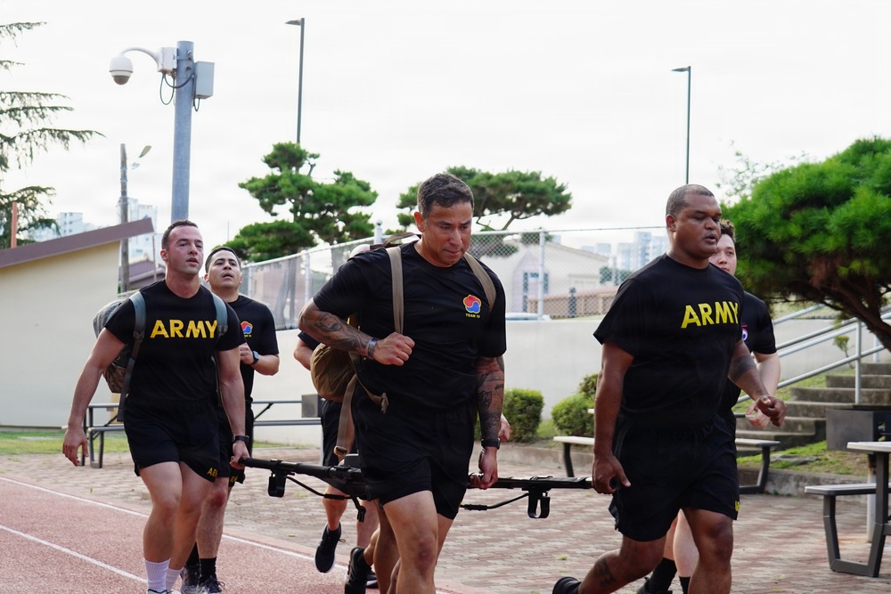 Litter carry reinforces teamwork under pressure