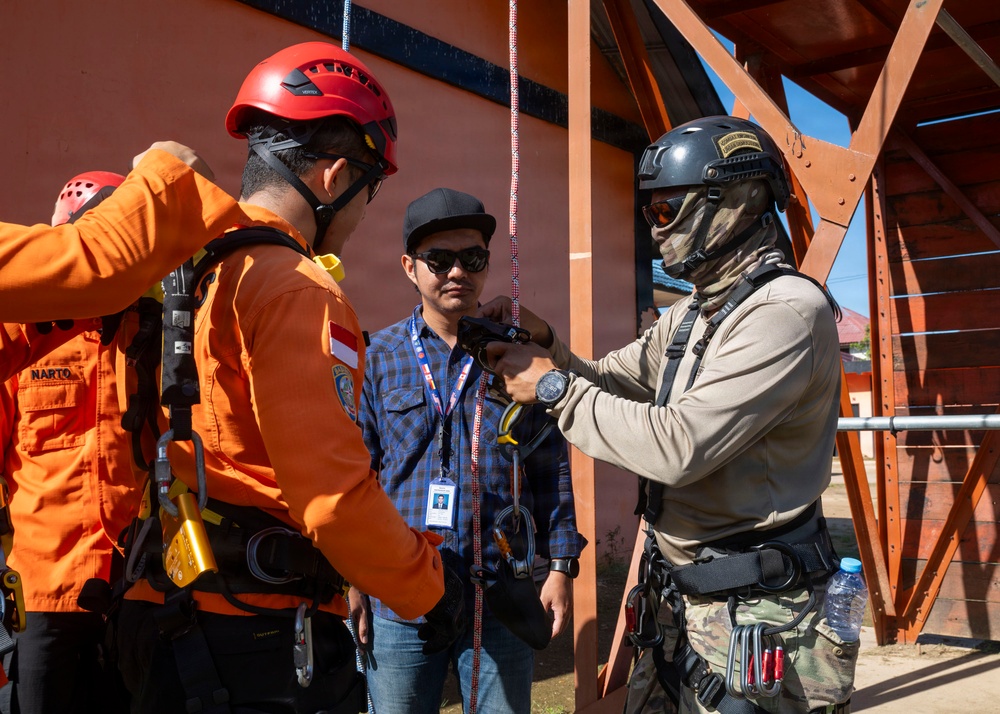 Pacific Partnership 2026 conducts a Vertical Rescue Exercise in Sibolga, Indonesia