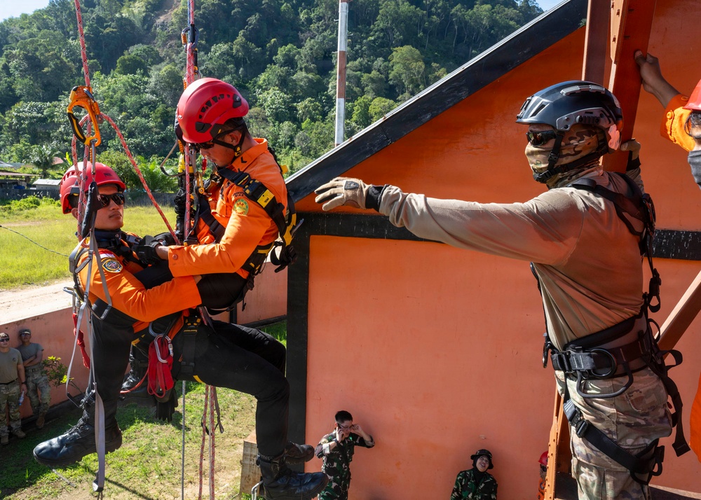 Pacific Partnership 2026 conducts a Vertical Rescue Exercise in Sibolga, Indonesia