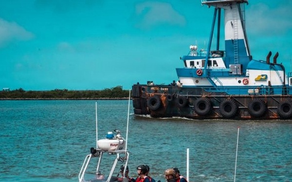 USCGC Jeffrey Palazzo Deck Department Tackles Port Fourchon Small Boat Exercises