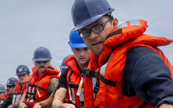 Delbert D. Black Conducts Replenishment-at-Sea with John Lenthall
