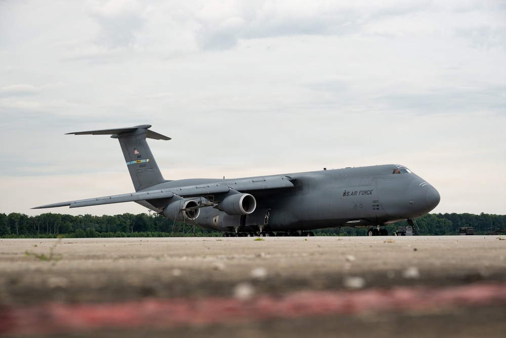 Dover Airmen restore pride through C-5M refurbishment