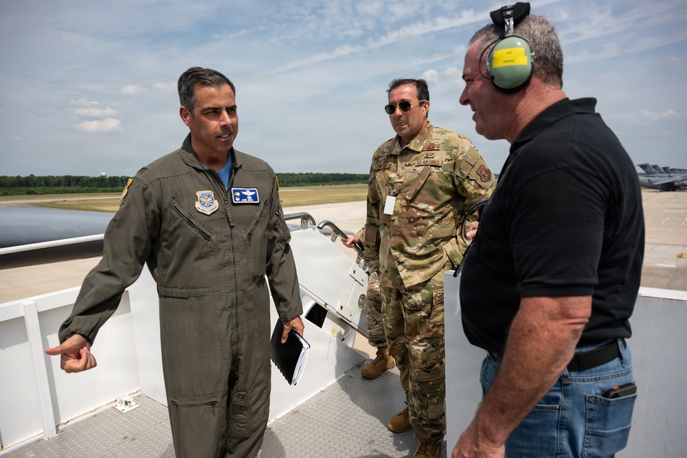 Dover Airmen restore pride through C-5M refurbishment